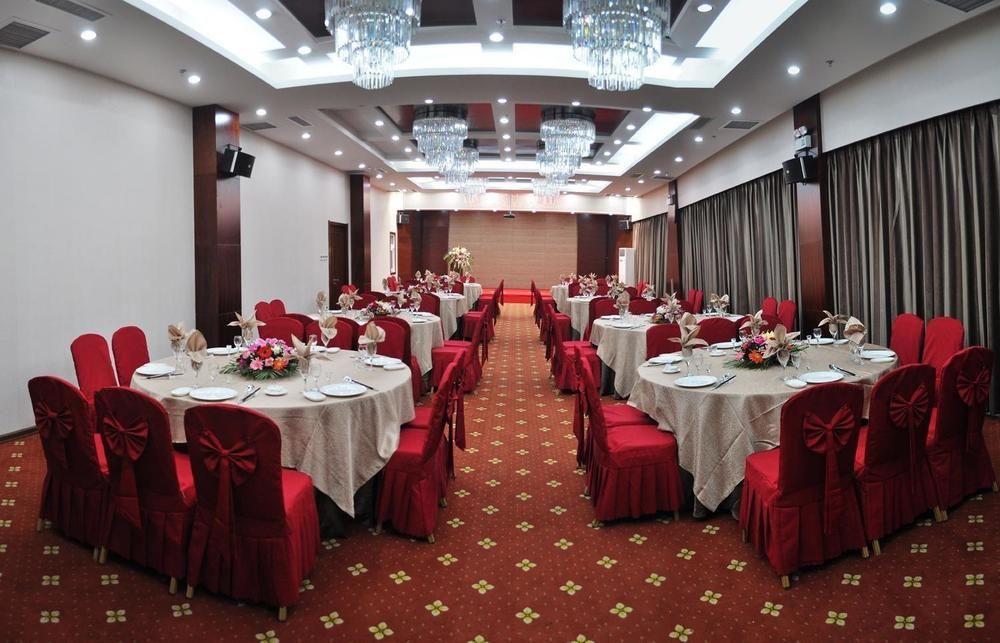 Changchun Ya Tai Hotel ภายนอก รูปภาพ