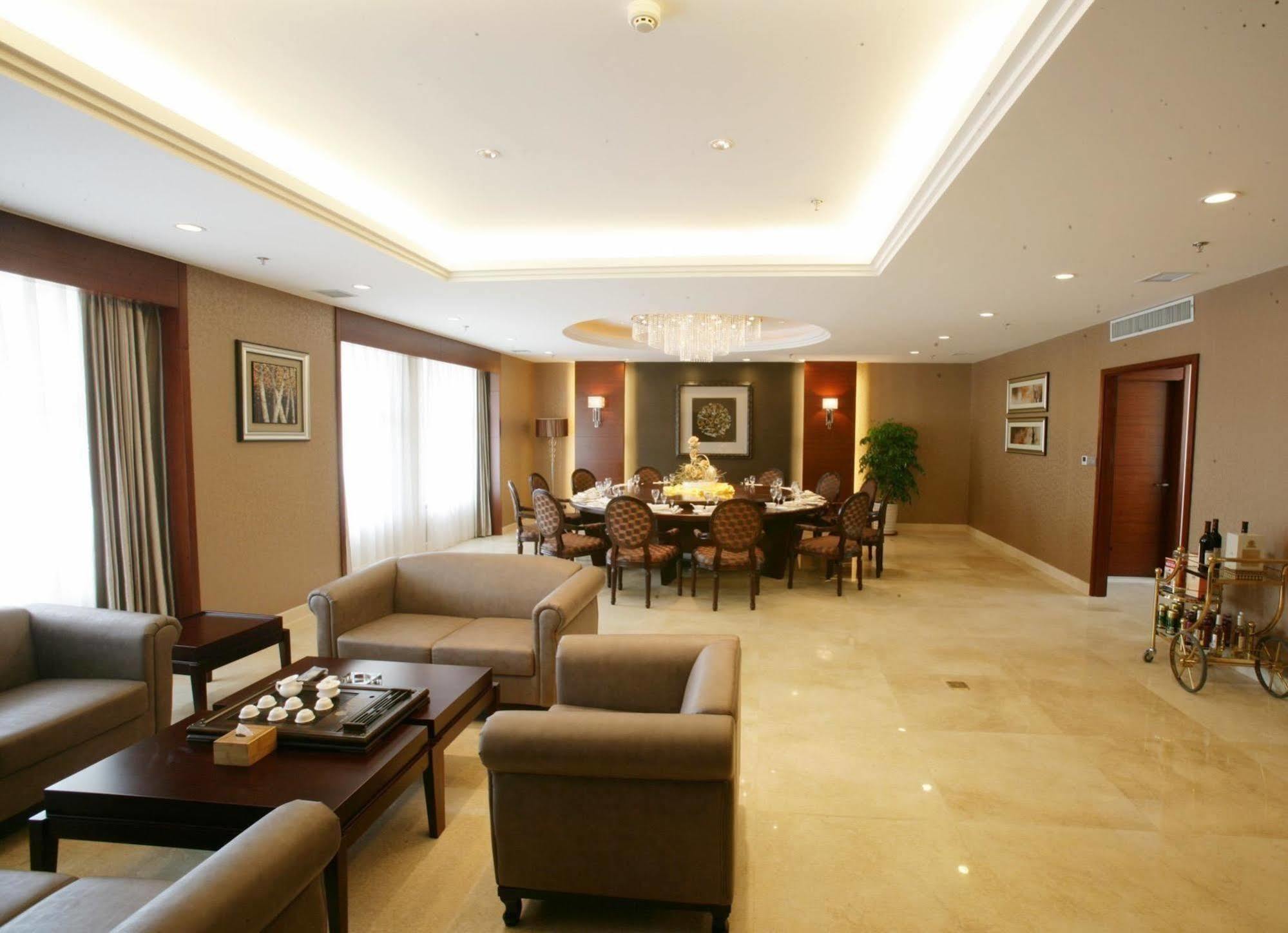 Changchun Ya Tai Hotel ภายนอก รูปภาพ