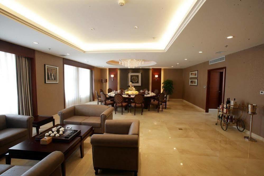 Changchun Ya Tai Hotel ภายนอก รูปภาพ
