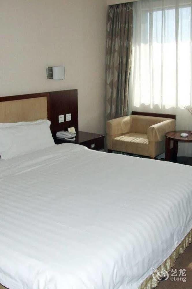 Changchun Ya Tai Hotel ภายนอก รูปภาพ